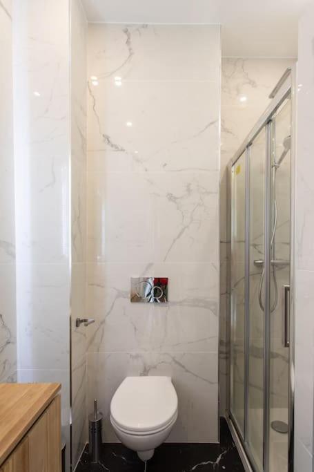 #43 Design Studio Terrace Ac Wifi Sea View 1Min Beach Nisa Exterior foto